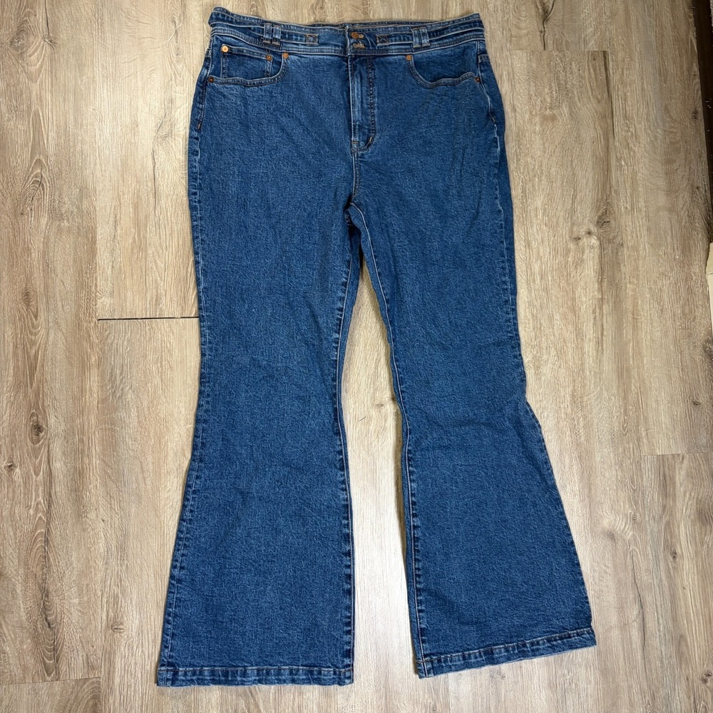 NWT Madewell The Perfect Vintage Flare Jeans Size 32 Blue Magic Pockets